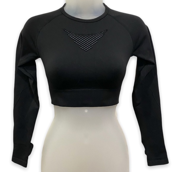 AYBL Black Crop Top Motion Seamless Long Sleeve Fitted Workout Shirt Size Small - Picture 1 of 12